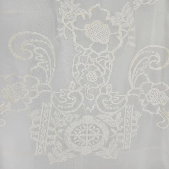 BB Dakota Tank Top Sheer Ivory Floral Embroidered Sleeveless Shirt - Picture 2 of 7